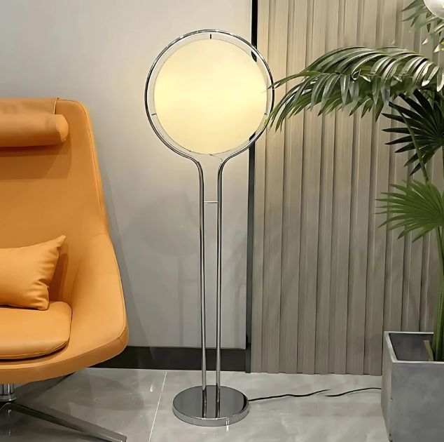 Cardiff - Floor Lamp Overa