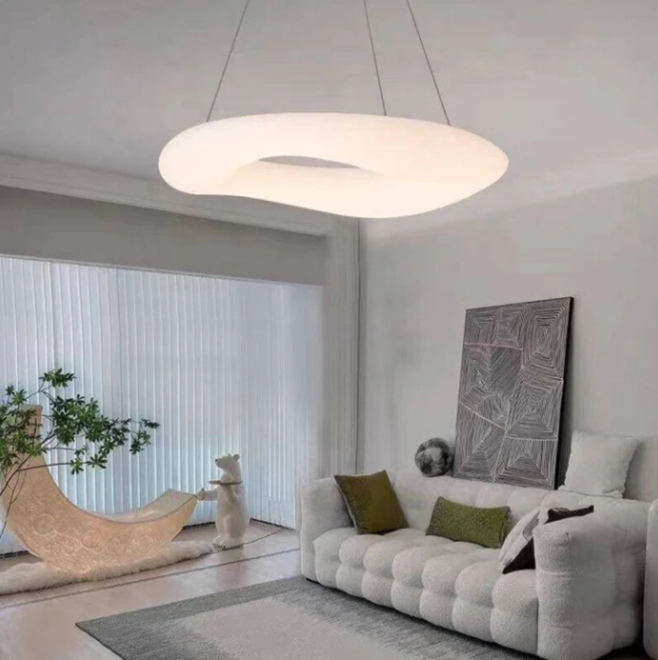 Suva - Chandelier Overa